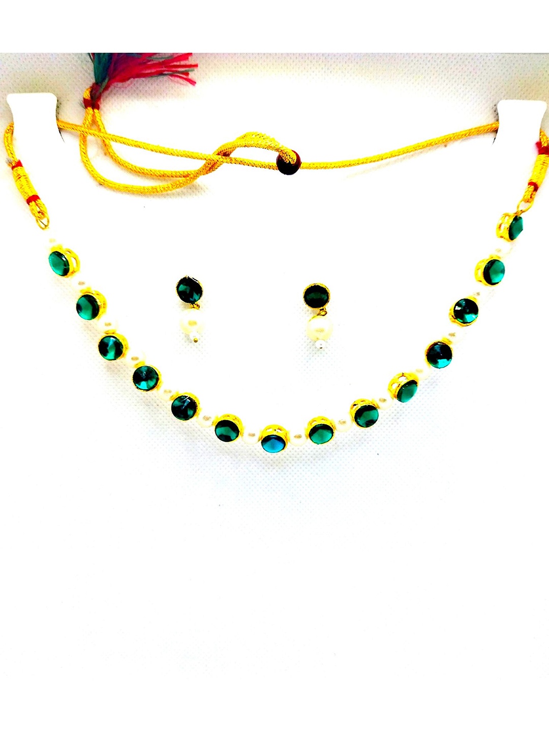 

Kshitij Jewels Gold-Plated & Green Artificial Stones & Beads Studded Jewellery Set