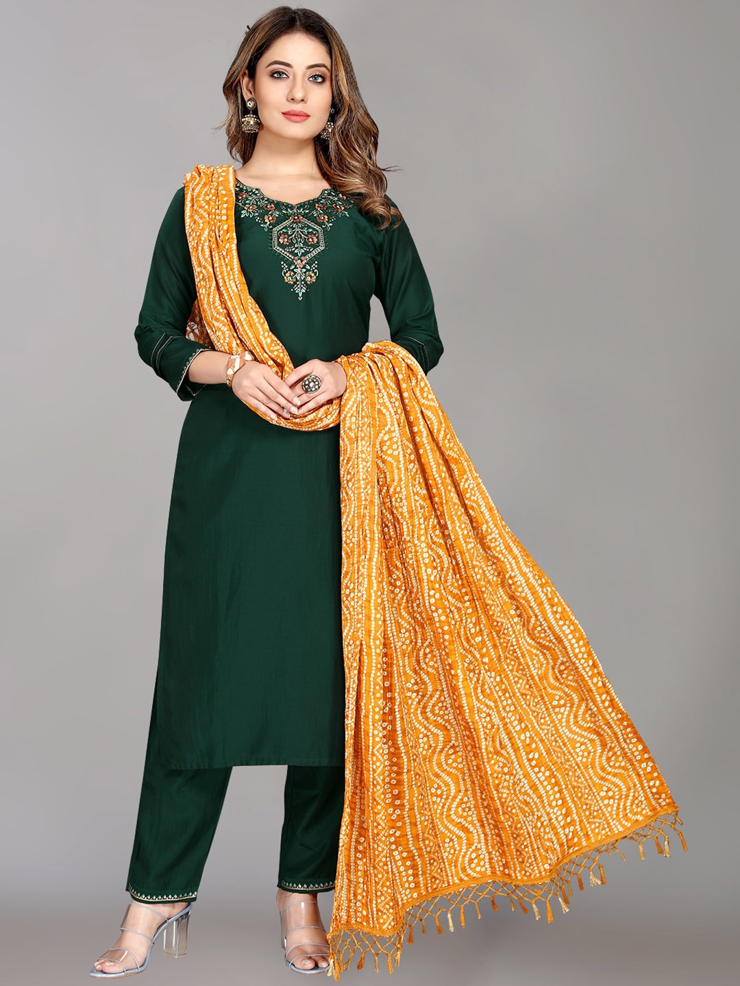 

Mclothings Women Green Kurta with Trousers & With Dupatta
