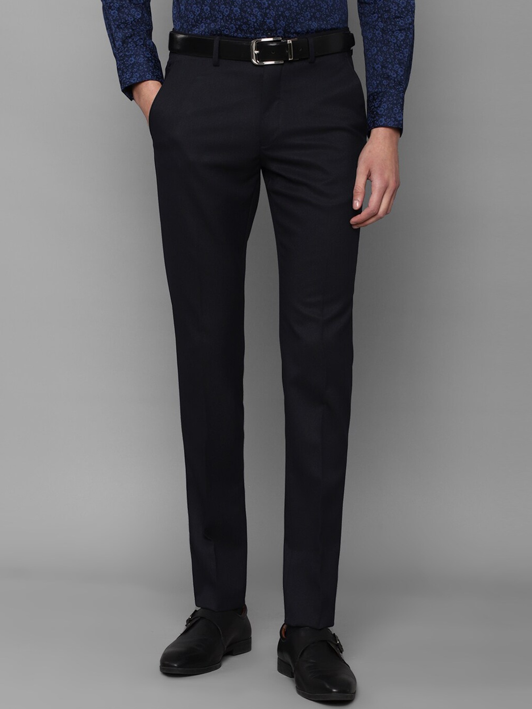 

Louis Philippe Men Black Slim Fit Trousers