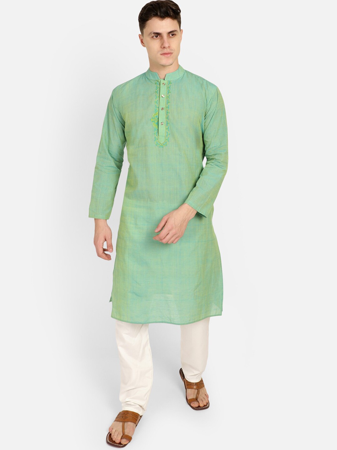 

PAROKSH Men Green Thread Work Grandeur & Majestic Artwork Khadi Handloom Kurta