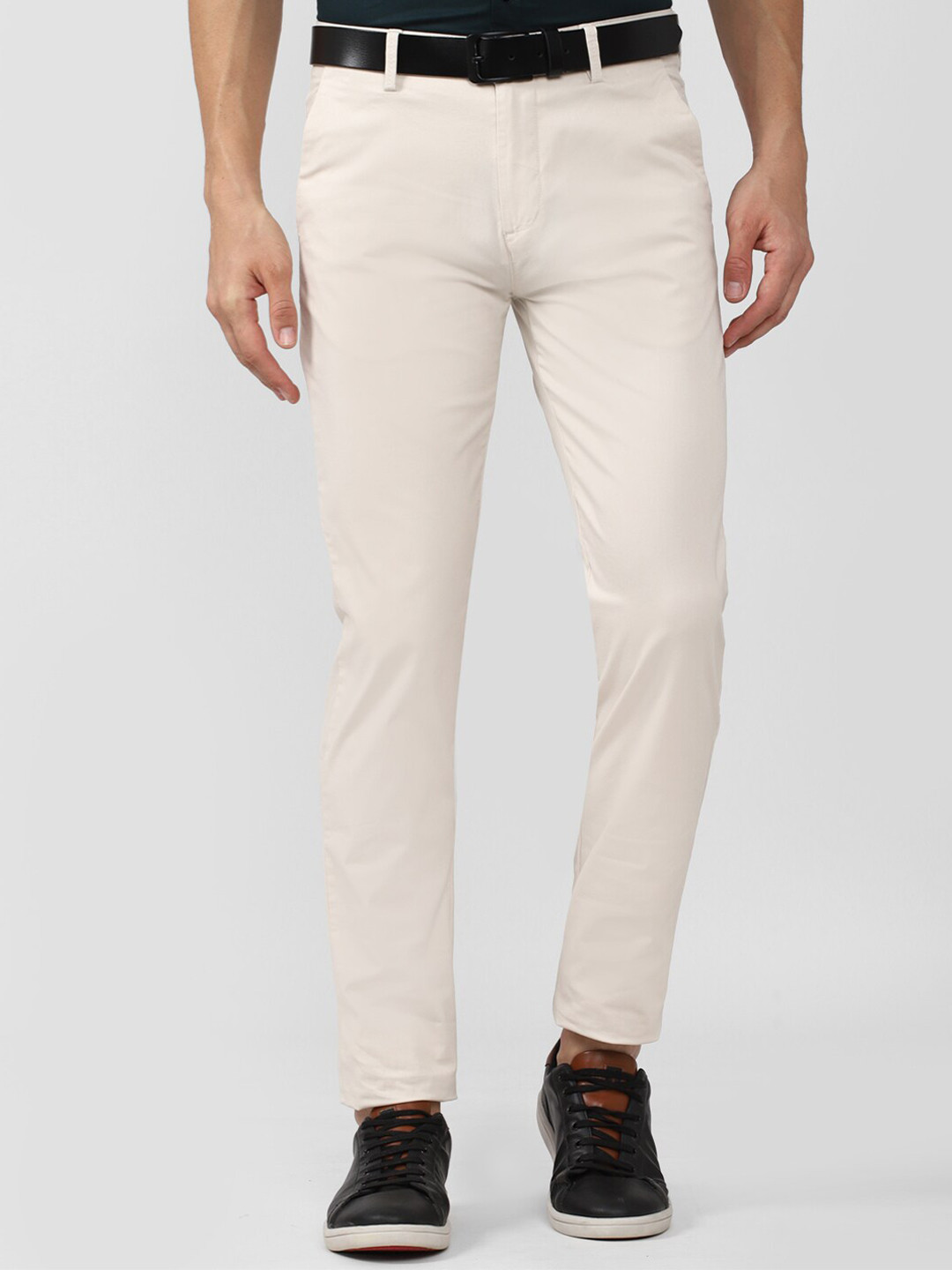 

Peter England Casuals Men Beige Slim Fit Trousers