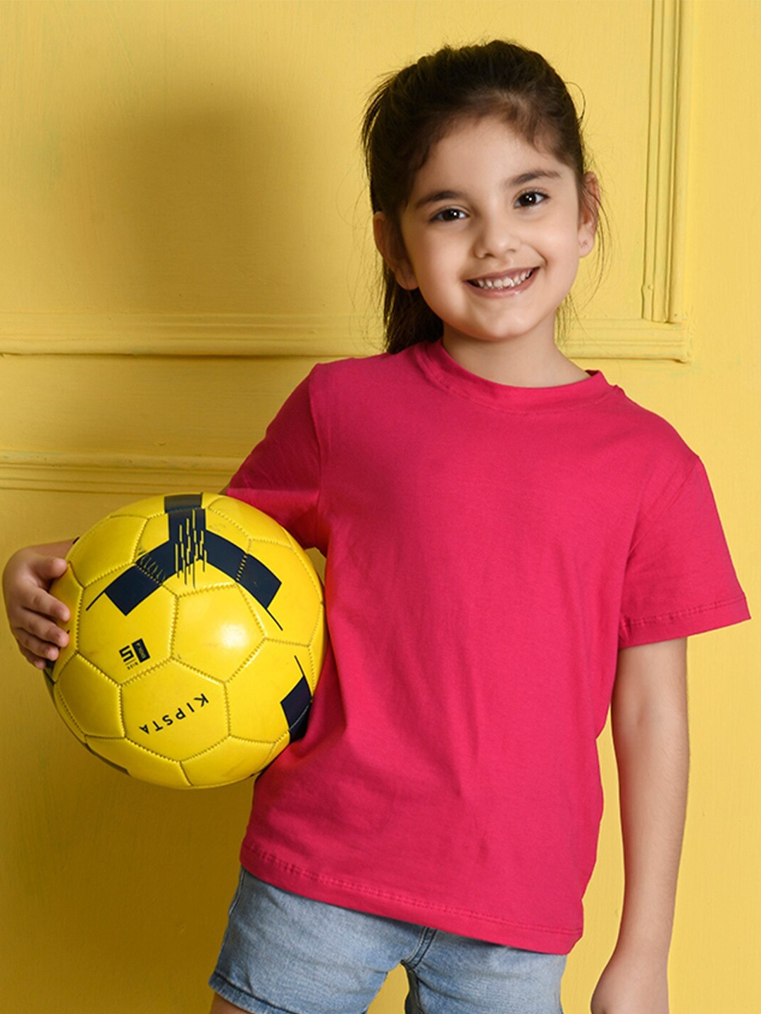 

NUSYL Girls Pink Solid Round Neck T-shirt