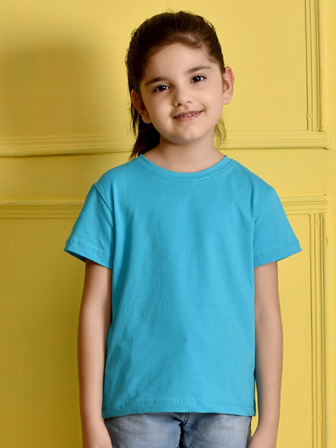 NUSYL Girls Blue Solid Cotton T-shirt