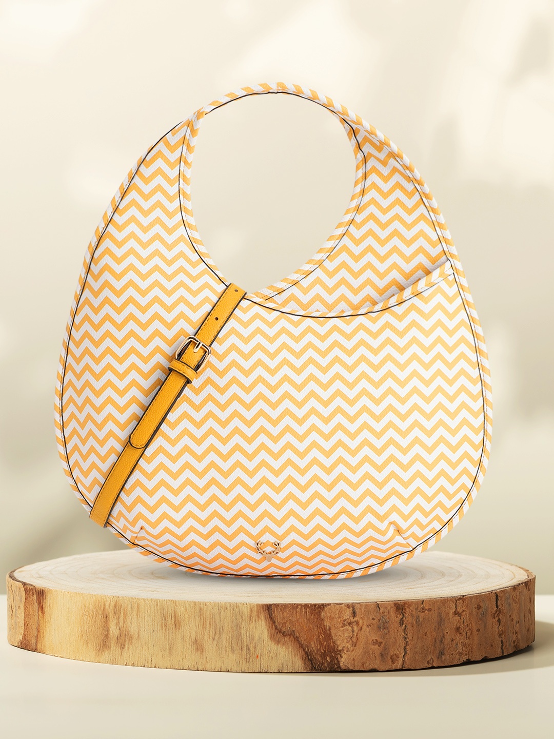 

Allen Solly Printed Handheld Bag, White