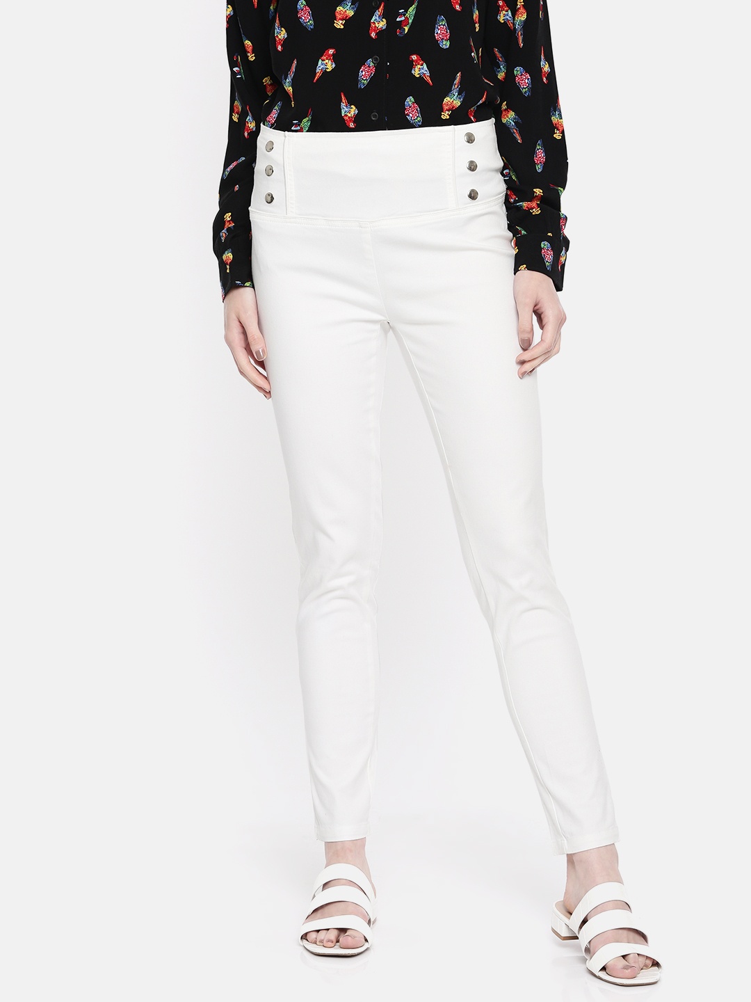 

SASSAFRAS Off-White Skinny Fit Solid Jeggings