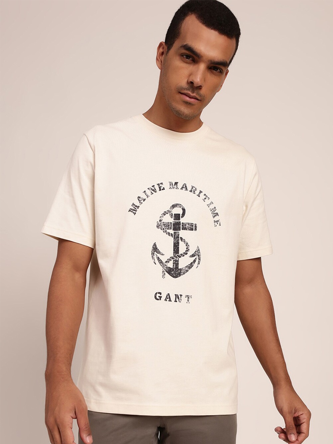 

GANT Men Cream-Coloured Printed Pure Cotton Raw Edge T-shirt