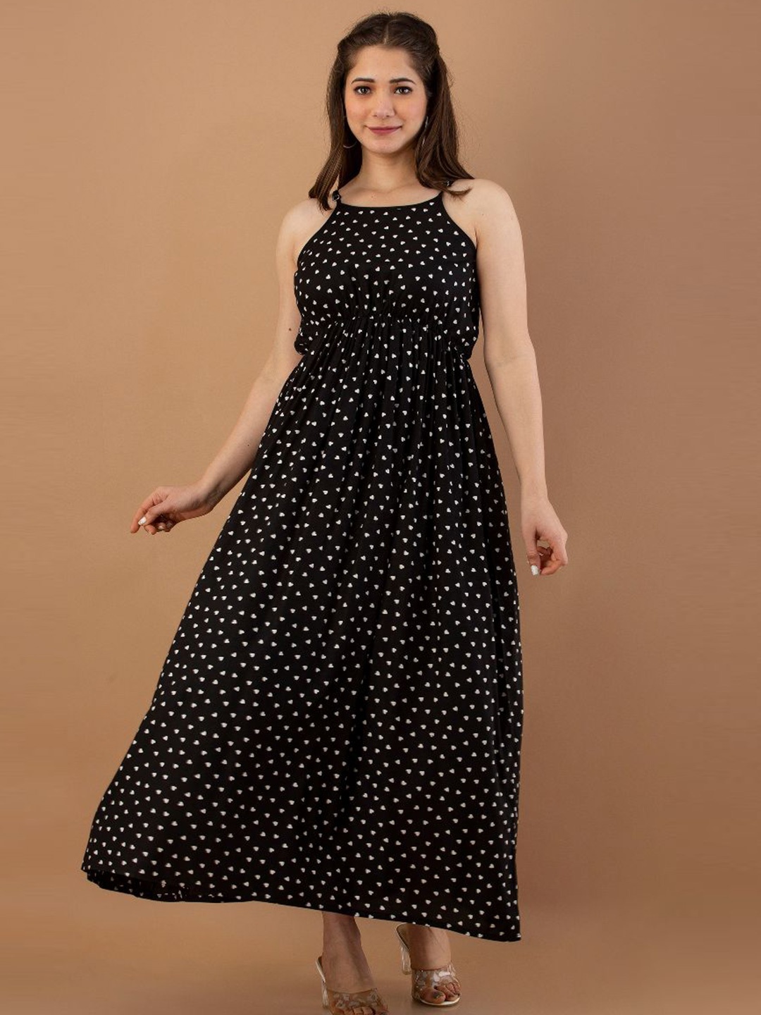 

PURSHOTTAM WALA Women Black & White Heart Printed Shoulder Straps Maxi Dress