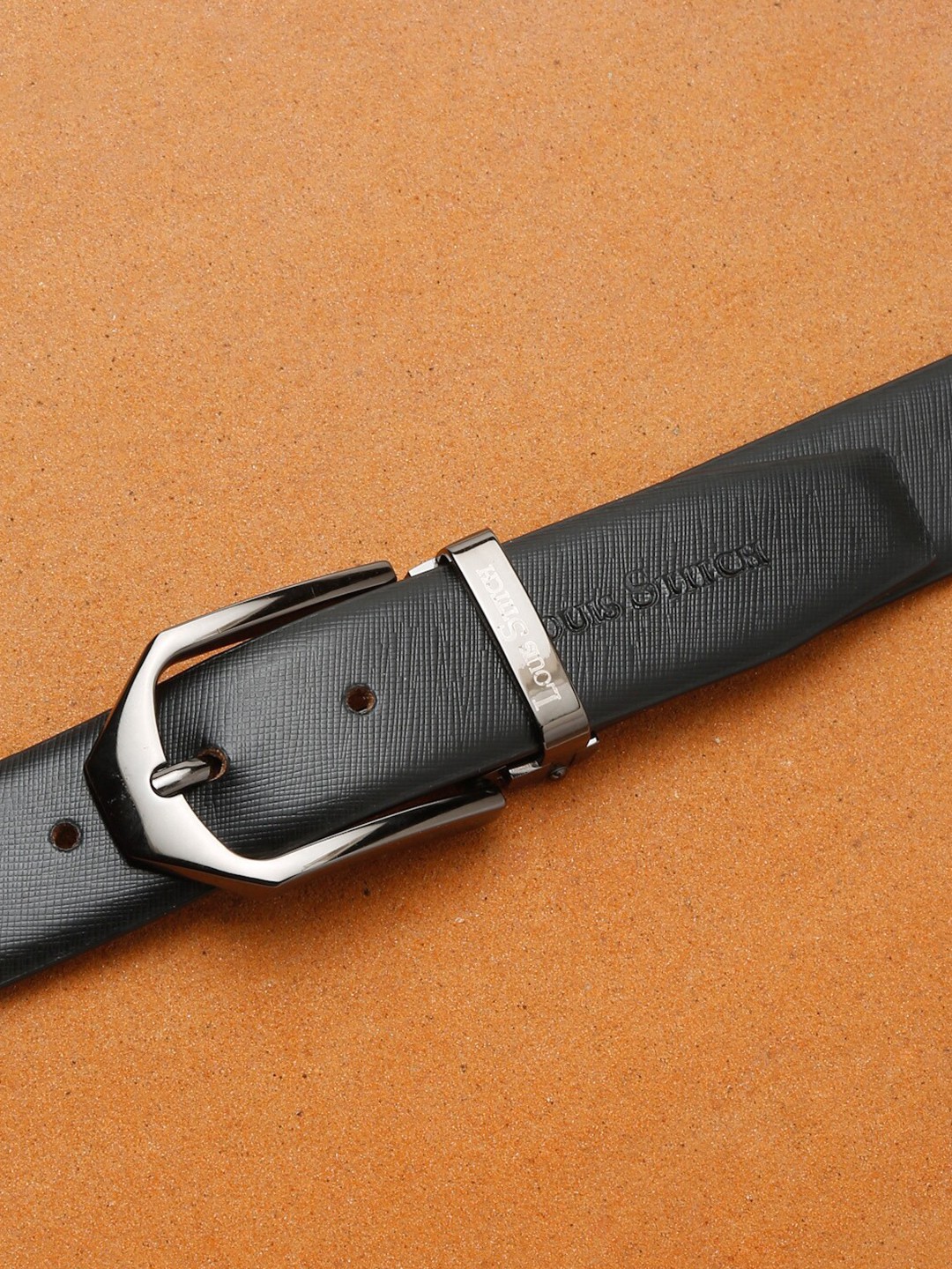 

LOUIS STITCH Men Black Formal Leather Belt