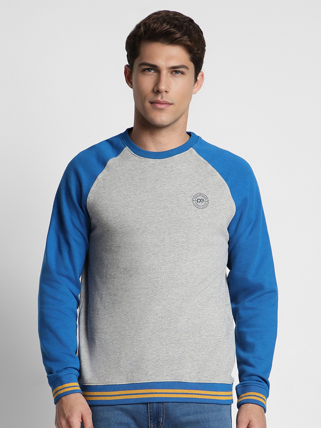 

Peter England Casuals Men Grey Sweatshirt