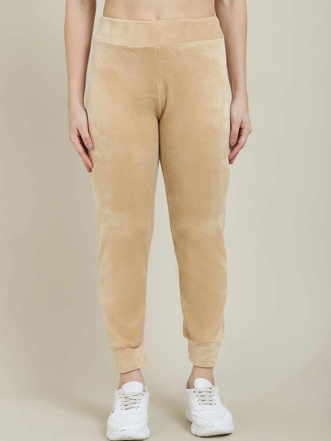 

Miaz Lifestyle Women Beige Solid Relaxed-Fit Joggers