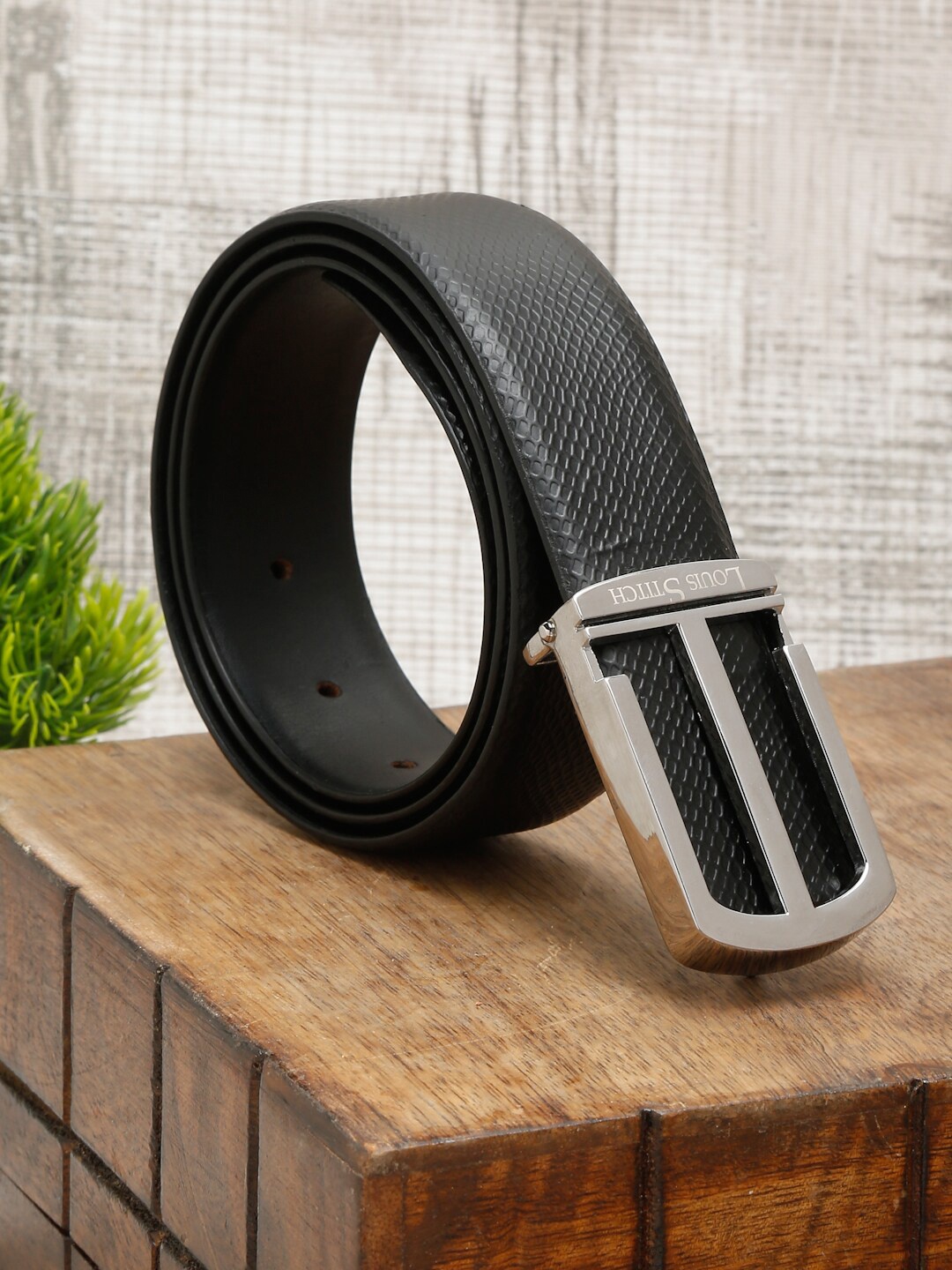 

LOUIS STITCH Men Black Leather Formal Belt