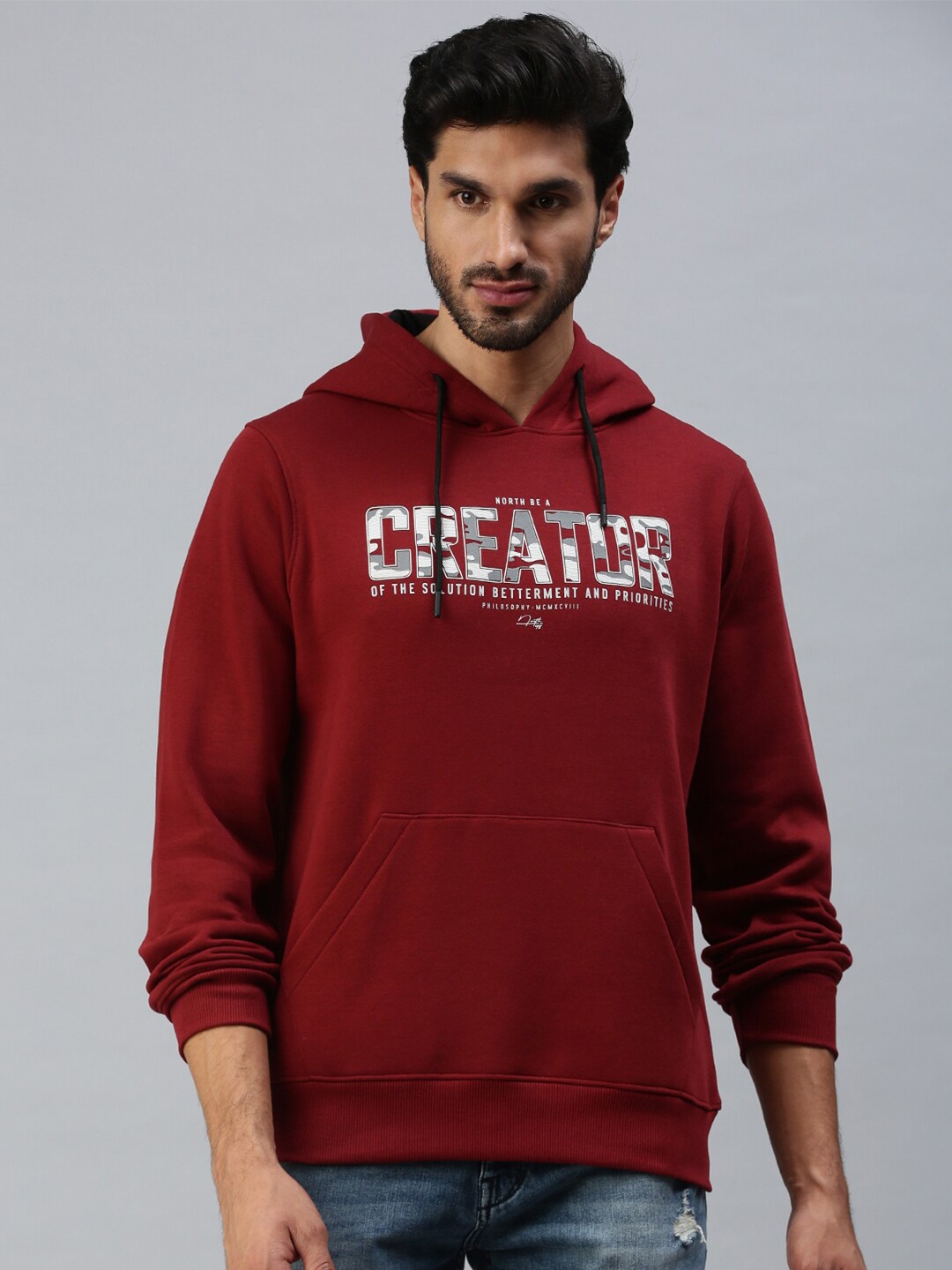 

98 Degree North Men Maroon Printed Hooded Fleece Sweatshirt