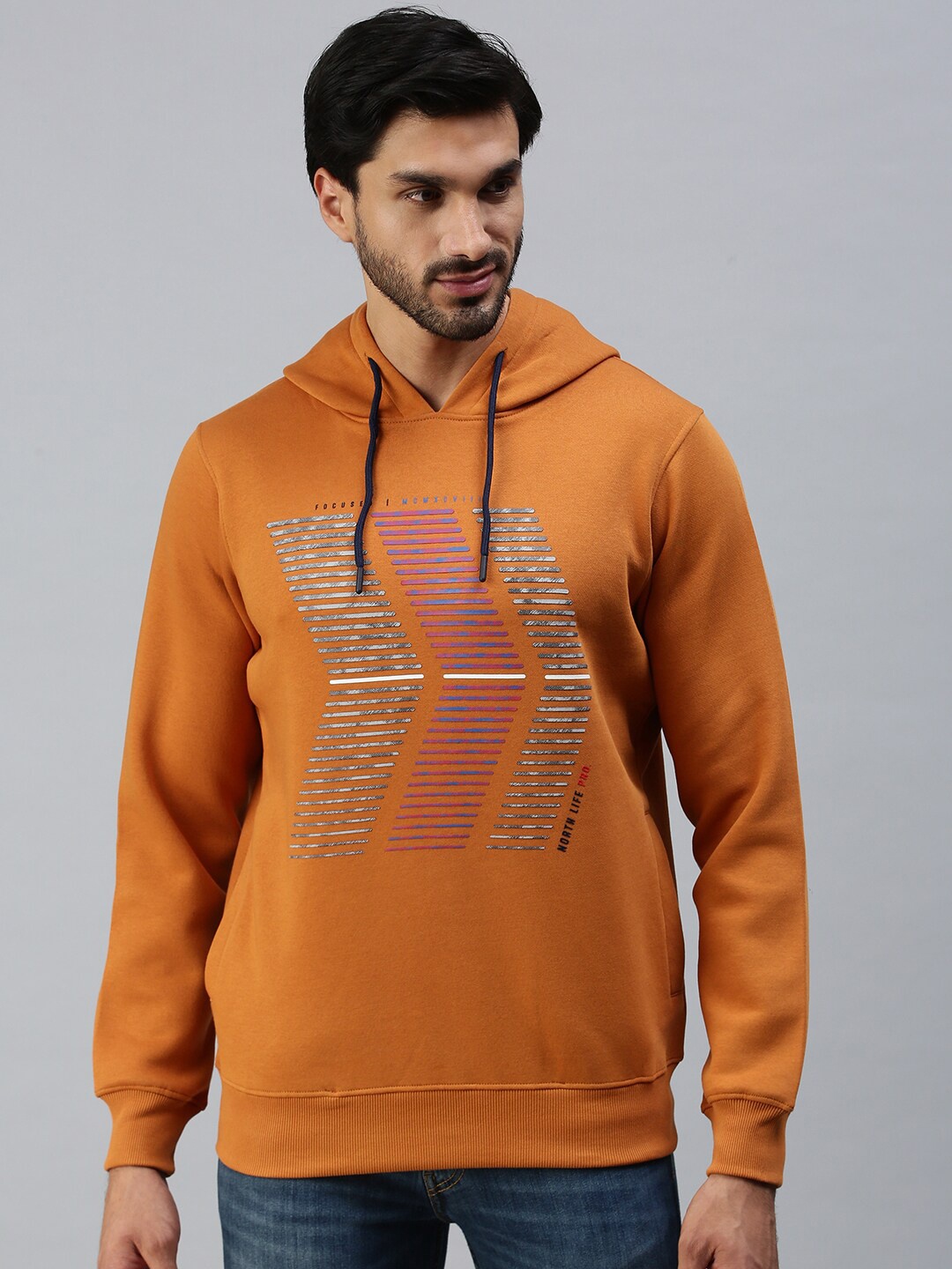 

98 Degree North Men Copper-Toned Printed Hooded Sweatshirt