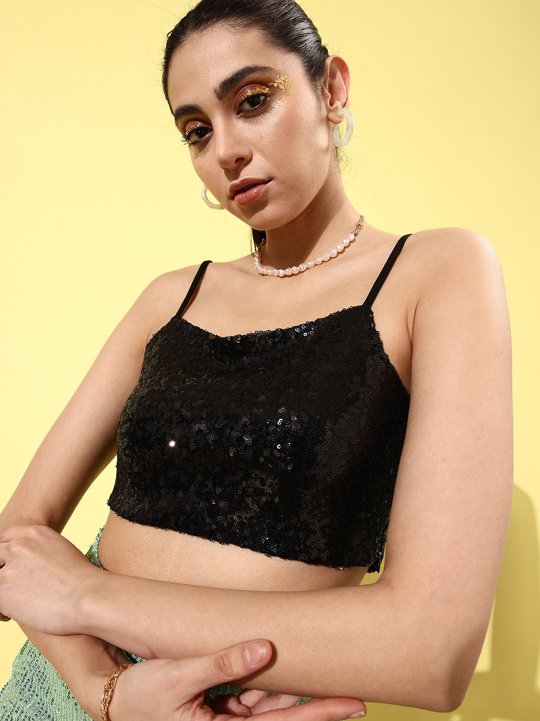 

4WRD by Dressberry Embellished Crop Top With Sequined Detail, Black