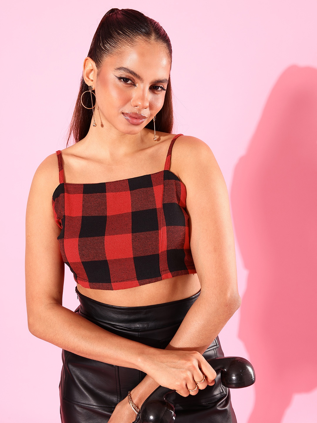 

4WRD by Dressberry Pure Cotton Shoulder Straps Checked Crop Fitted Top, Black