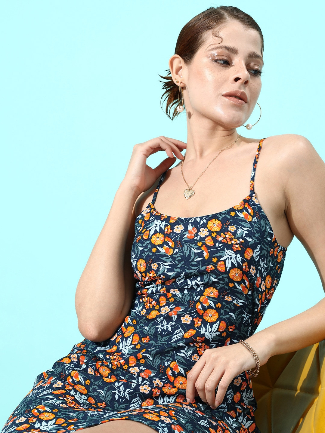 

Dressberry Women Shoulder Straps Floral Printed Mini Dress, Navy blue