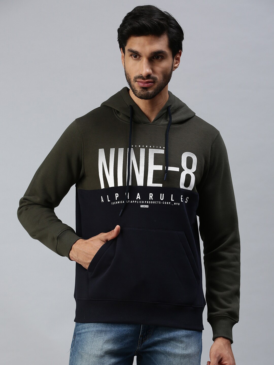 

98 Degree North Men Olive Green and Black Printed Fleece Hooded Sweatshirt