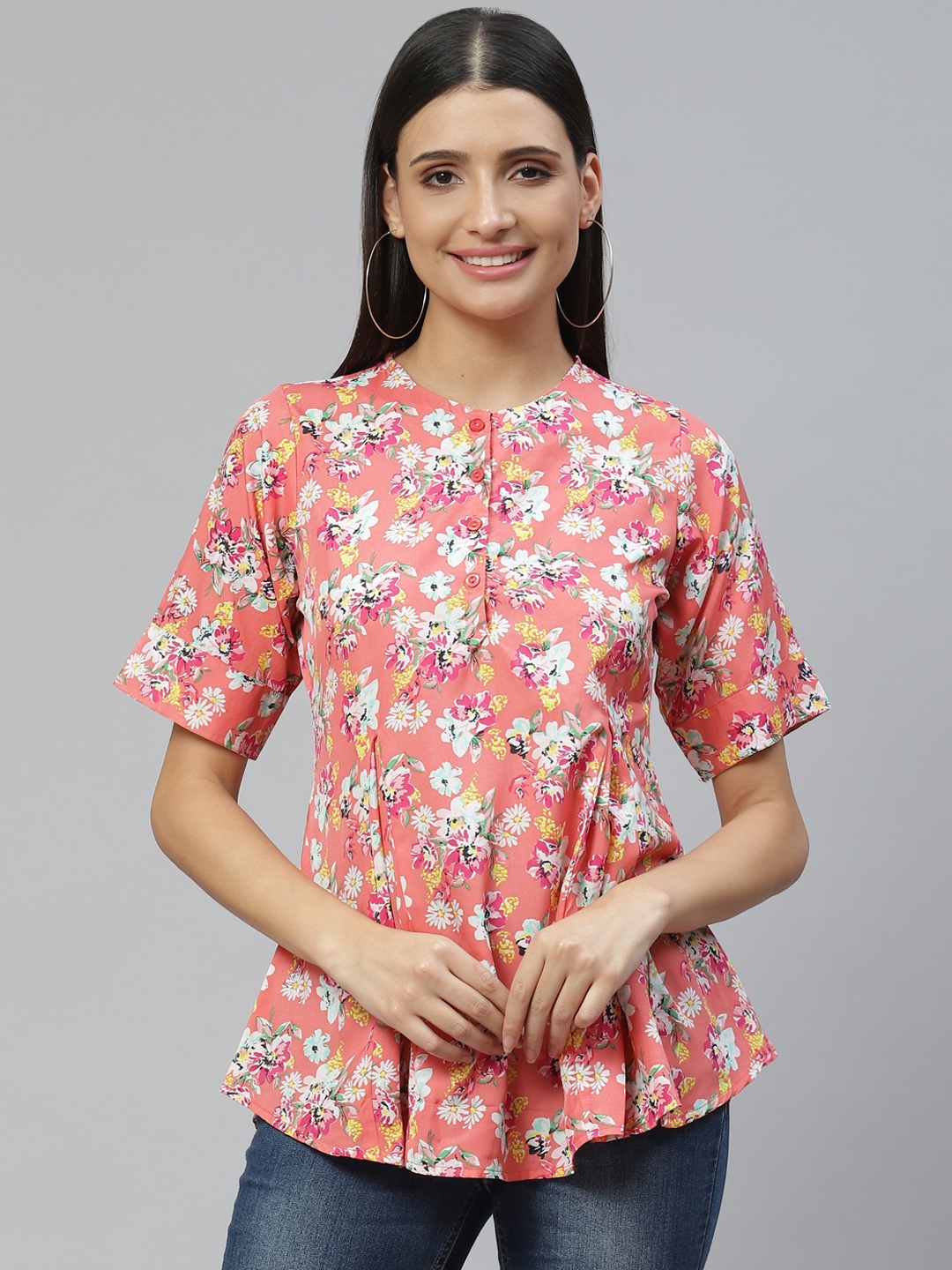 

Ives Peach-Coloured & White Floral Print Crepe Top