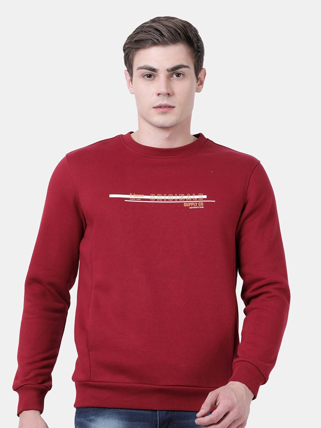 

t-base Men Red Printed Pullover Sweatshirt