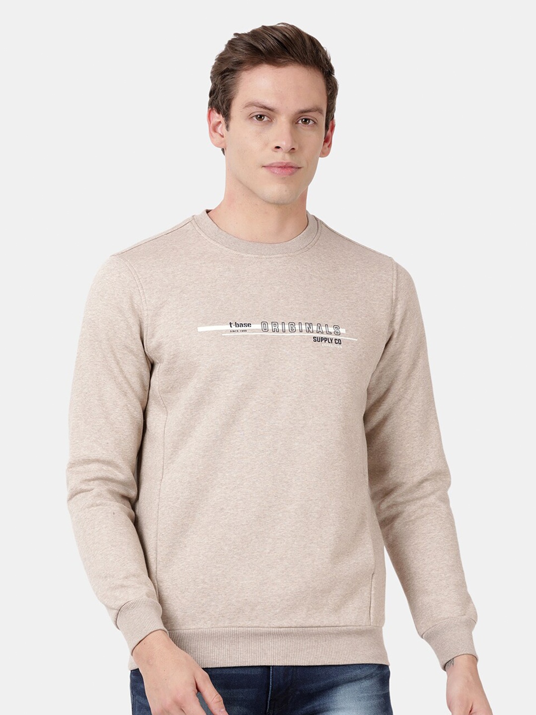 

t-base Men Grey Printed Fleece Sweatshirt