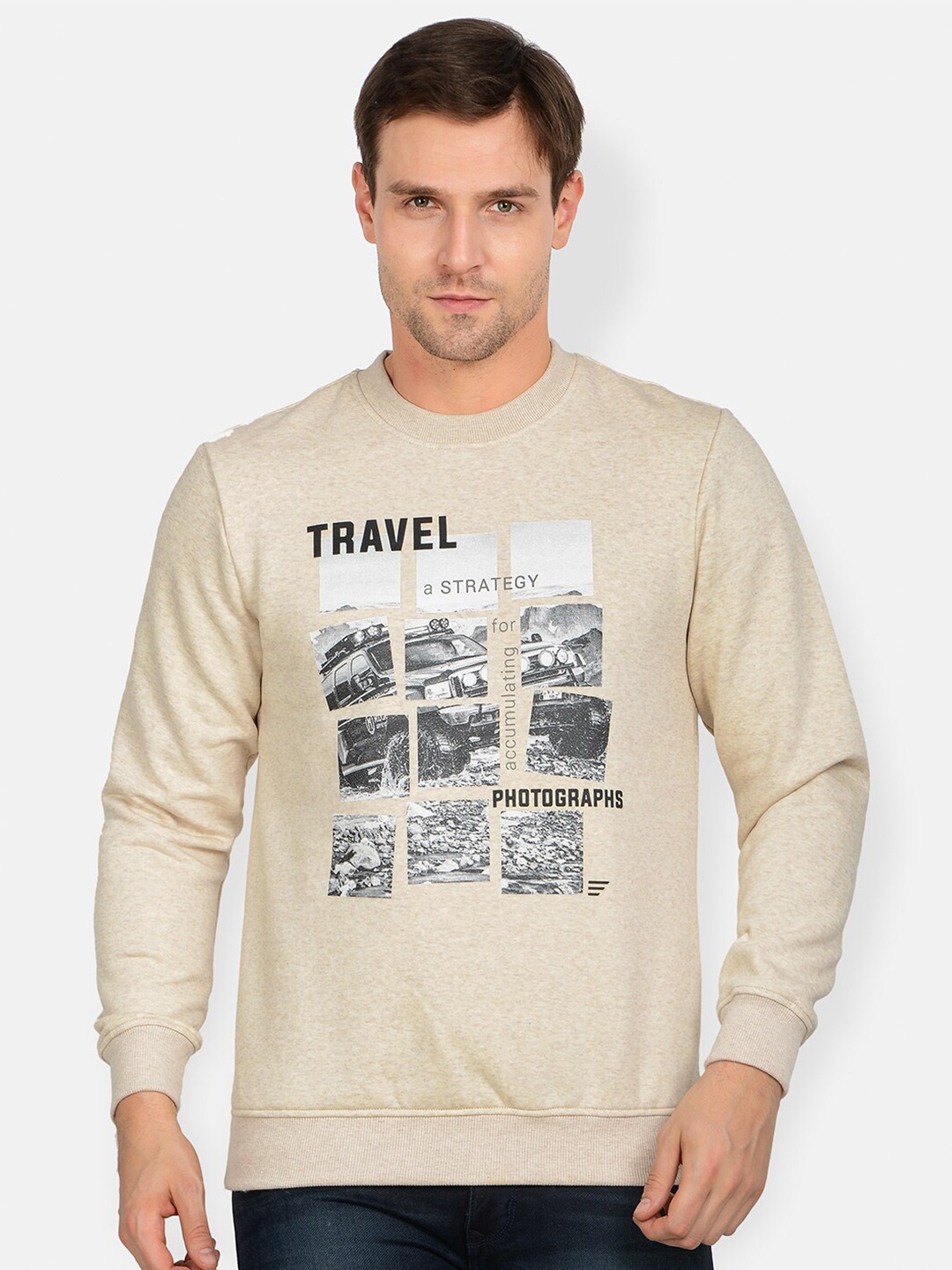 

t-base Men Cream-Coloured Printed Sweatshirt