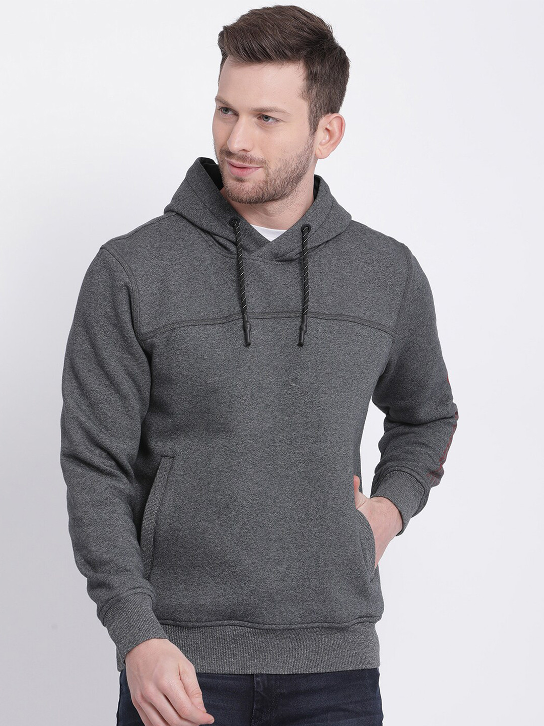 

t-base Men Black Solid Cotton Sweatshirt
