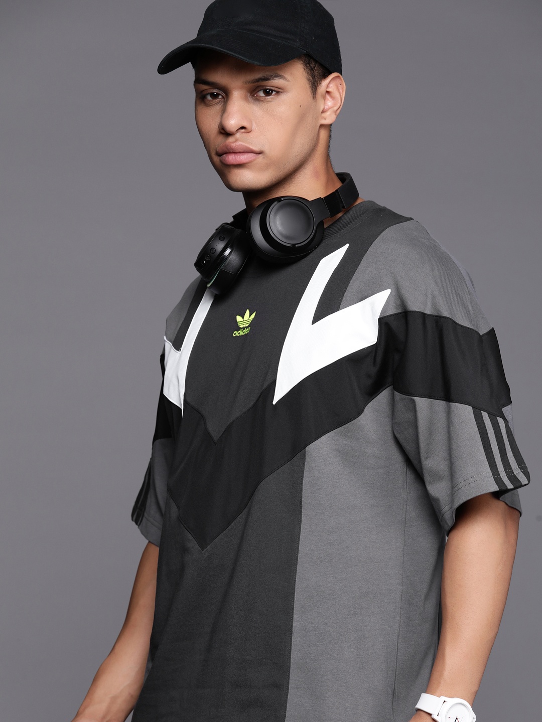 

ADIDAS Originals Colourblocked Rekive Pure Cotton T-shirt, Charcoal