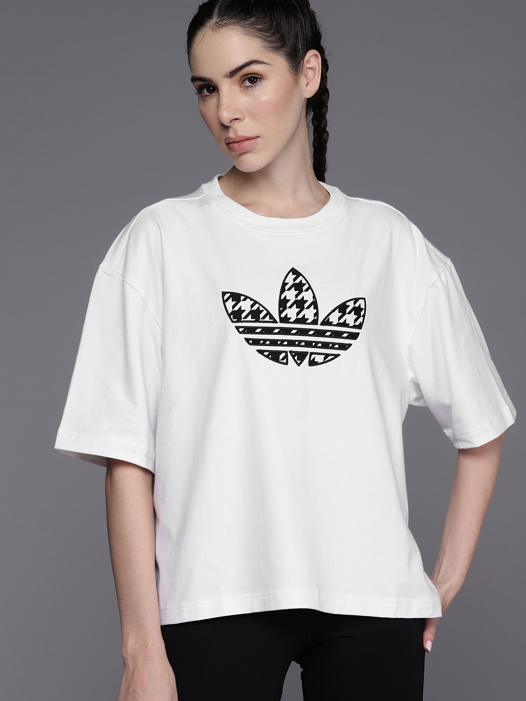 

ADIDAS Originals Brand Logo Applique Tref Infill Oversized T-shirt, White