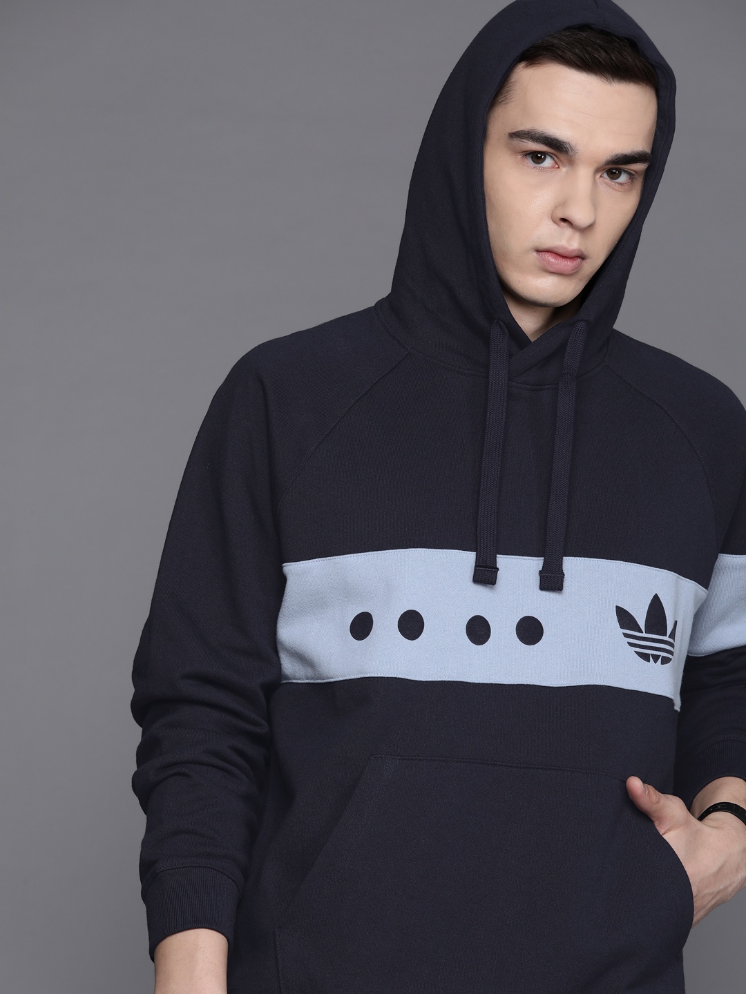 

ADIDAS Originals Men Striped Pure Cotton Rifa City Hooded Sweatshirt, Navy blue