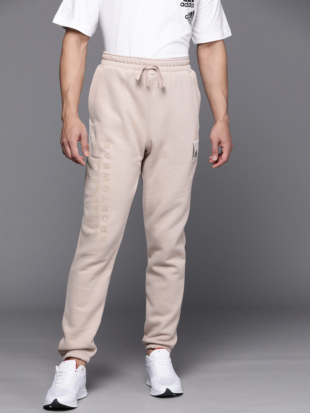 

ADIDAS Men CAPS Joggers, Beige