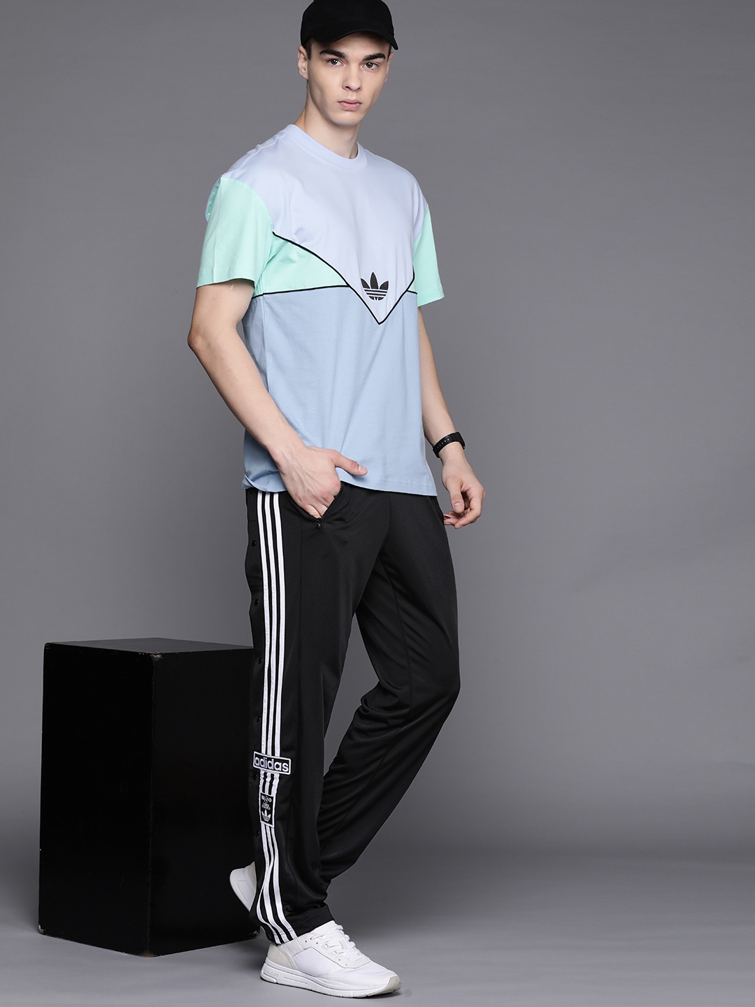 

ADIDAS Originals Men Adicolor Classics Adibreak Track Pants, Black