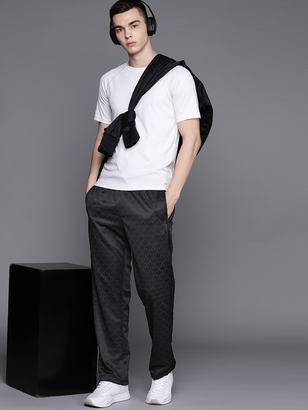 

ADIDAS Originals Men Monogram Track Pants, Black