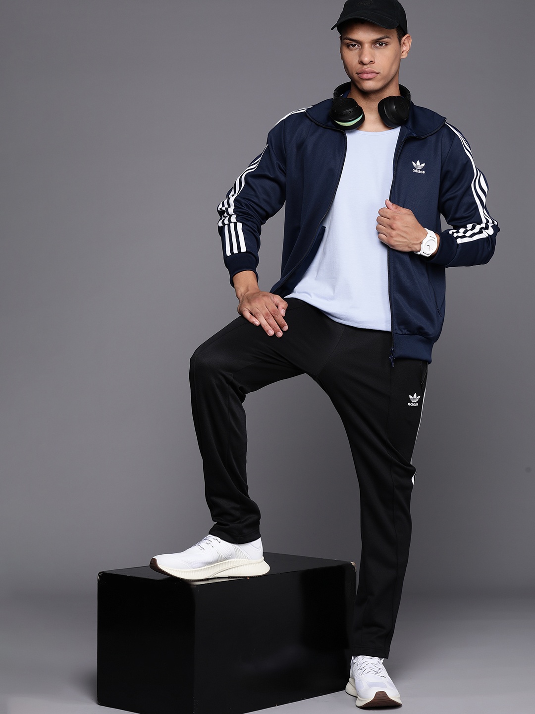 

ADIDAS Originals Beckenbauer Striped Track Jacket, Navy blue