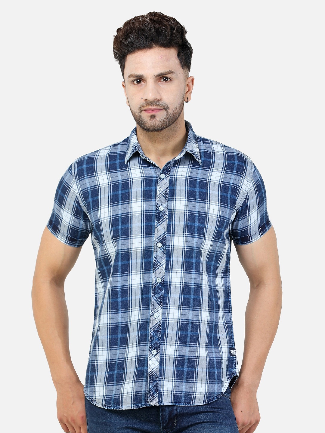 

COLVYNHARRIS JEANS Men Navy Blue & White Checked Cotton Slim Fit Casual Shirt