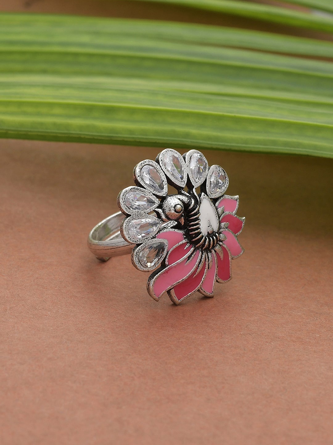 

Voylla Women Silver Plated Kundan Studded Adjustable Finger Ring