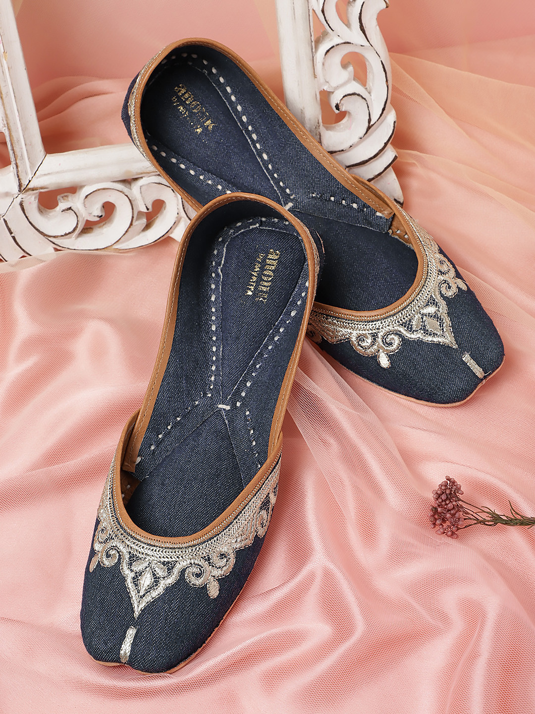 

Anouk Women Woven Design Ethnic Mojaris, Navy blue