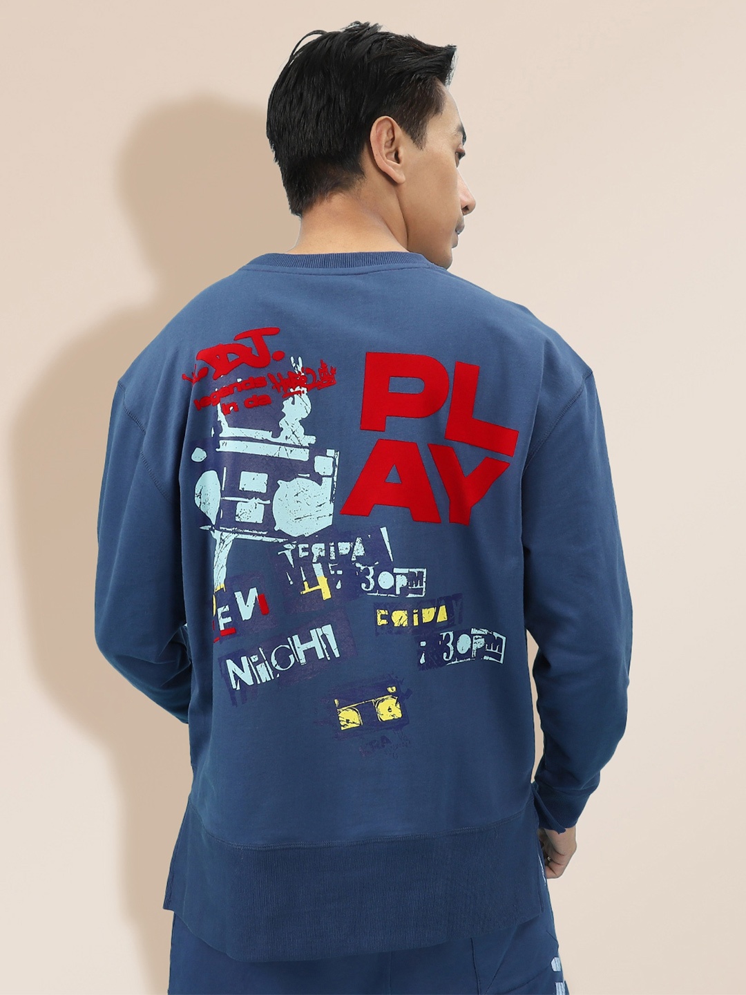 

KRA Men Navy Blue Solid Pure Cotton Sweatshirt