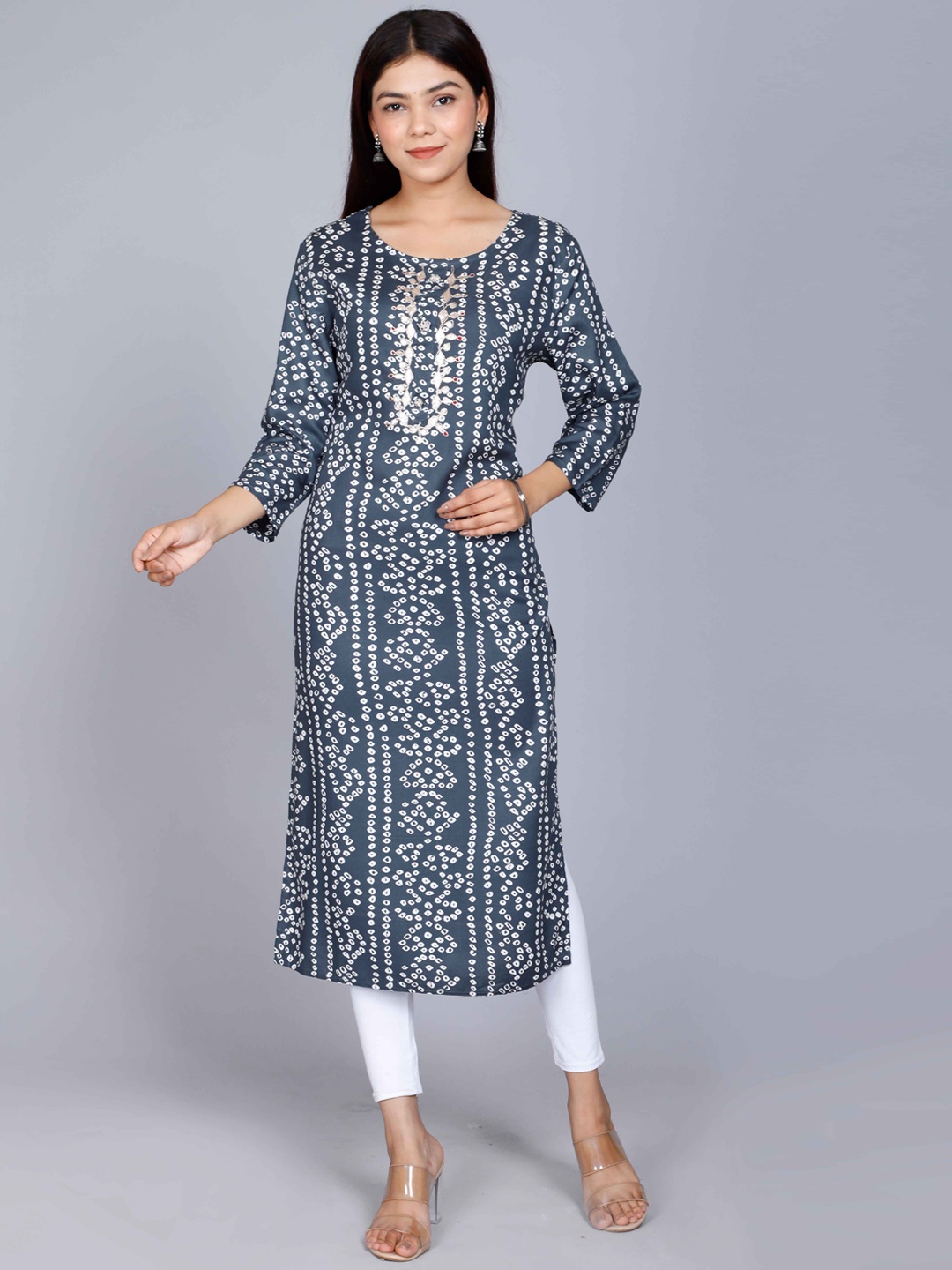 

MIRAVAN Women Grey Bandhani Printed Kurta