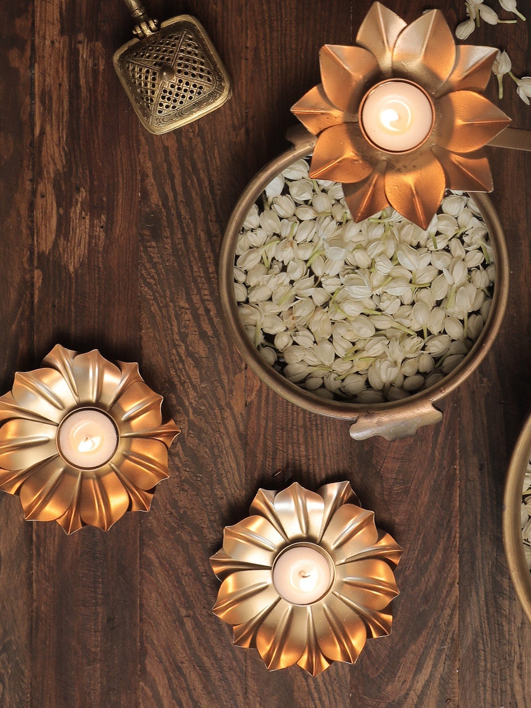 

Amoliconcepts Gold Plated Flower Shaped Urli Pooja Essentials