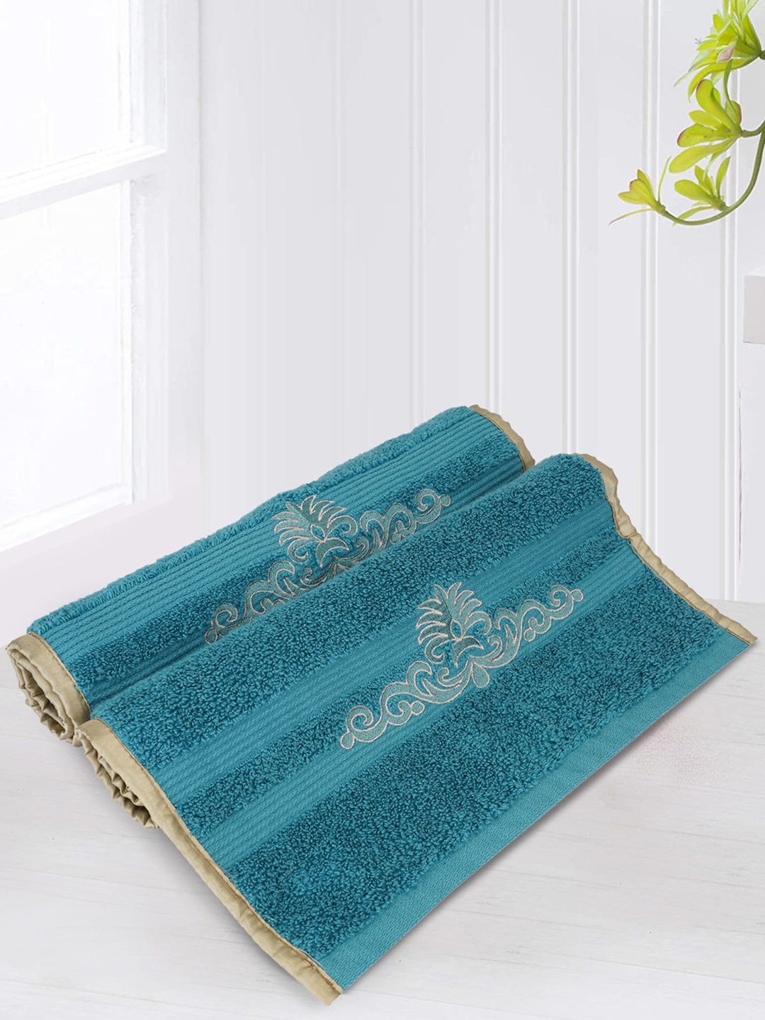 

LUSH & BEYOND Turquoise Blue Set Of 2 Solid 500 GSM Pure Cotton Hand Towels