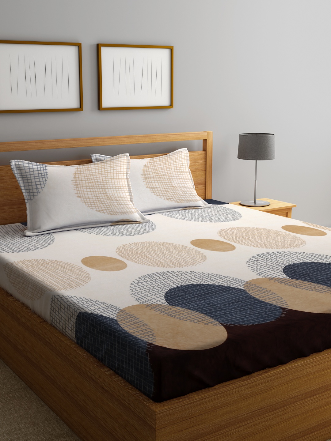 

MultiColor Geometric Woolen Double Bed Sheet with 2 Pillow Covers, White