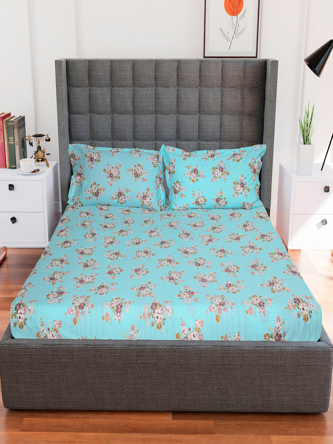 

AVI Turquoise Blue & White Floral 180 TC Queen Bedsheet with 2 Pillow Covers