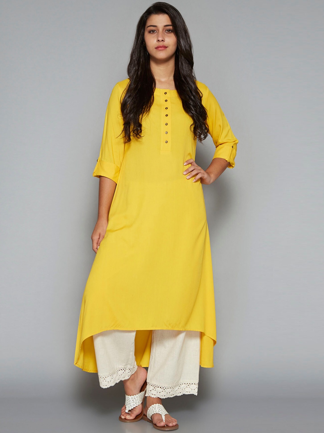 

Pistaa Women Yellow Kurta