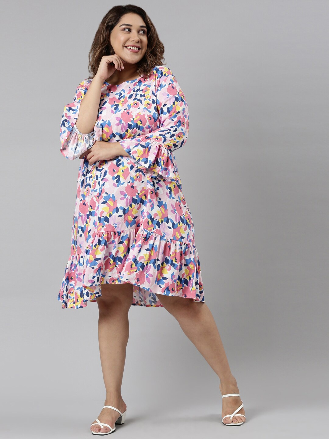 

The Pink Moon Women Plus Size Pink & Blue Floral A-Line Dress