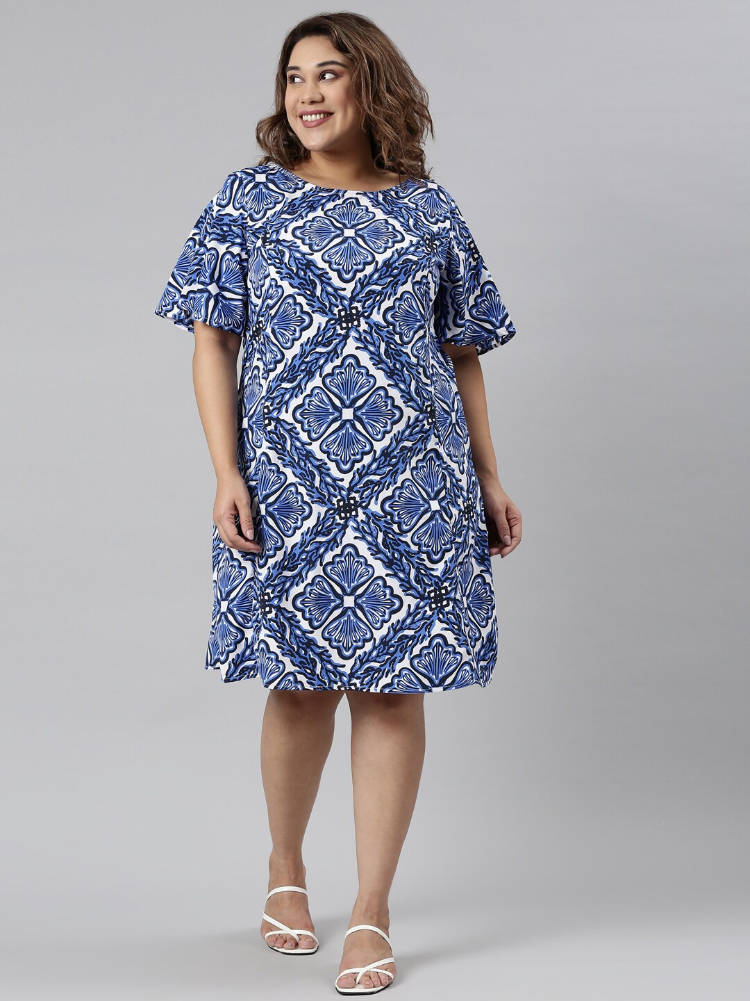 

The Pink Moon Women Plus Size Blue & White Ethnic Motifs Crepe A-Line Dress