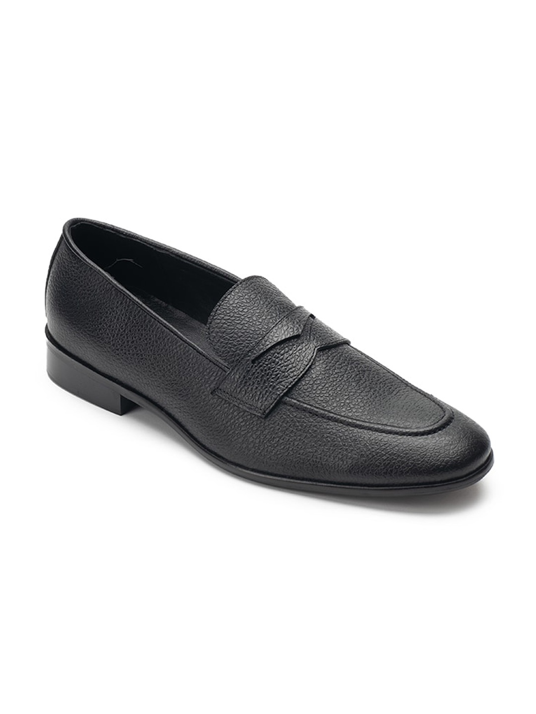 

Heel & Buckle London Men Black Textured Leather Penny Loafer