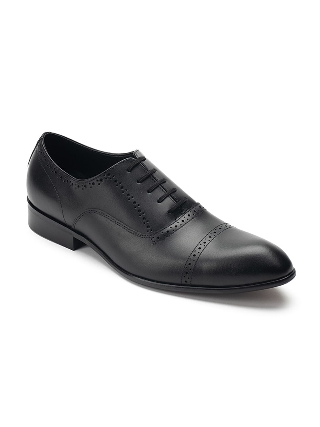 Heel & Buckle London Men Black Solid Leather Formal Oxfords