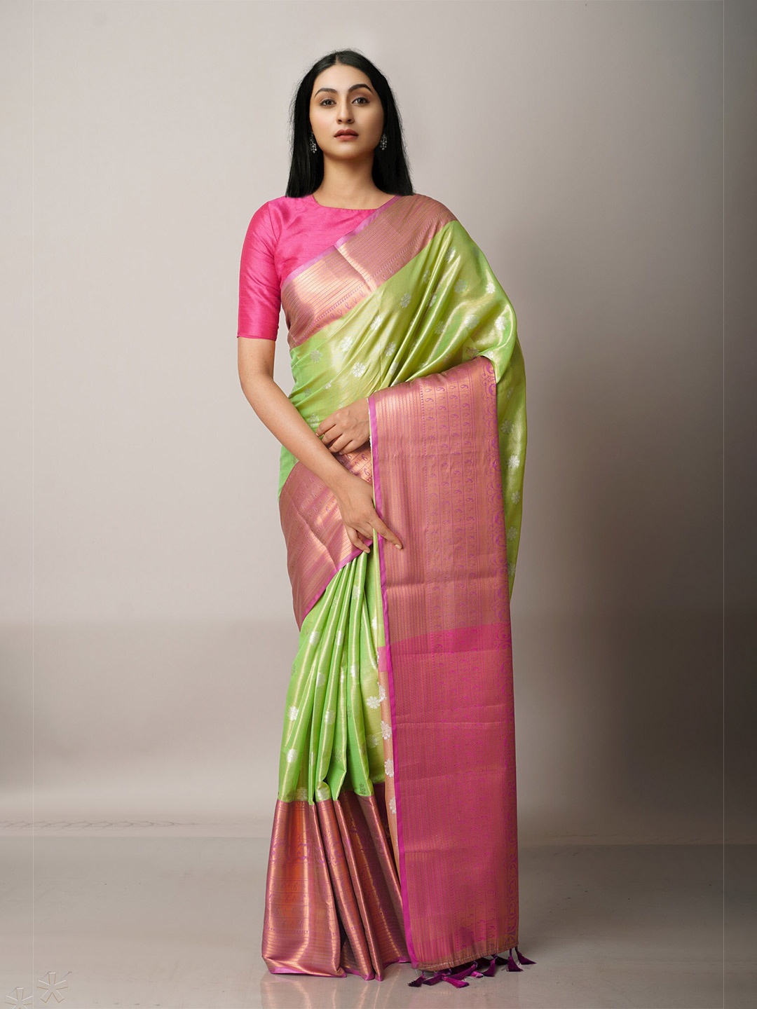 

Unnati Silks Green & Pink Woven Design Zari Silk Blend Banarasi Saree