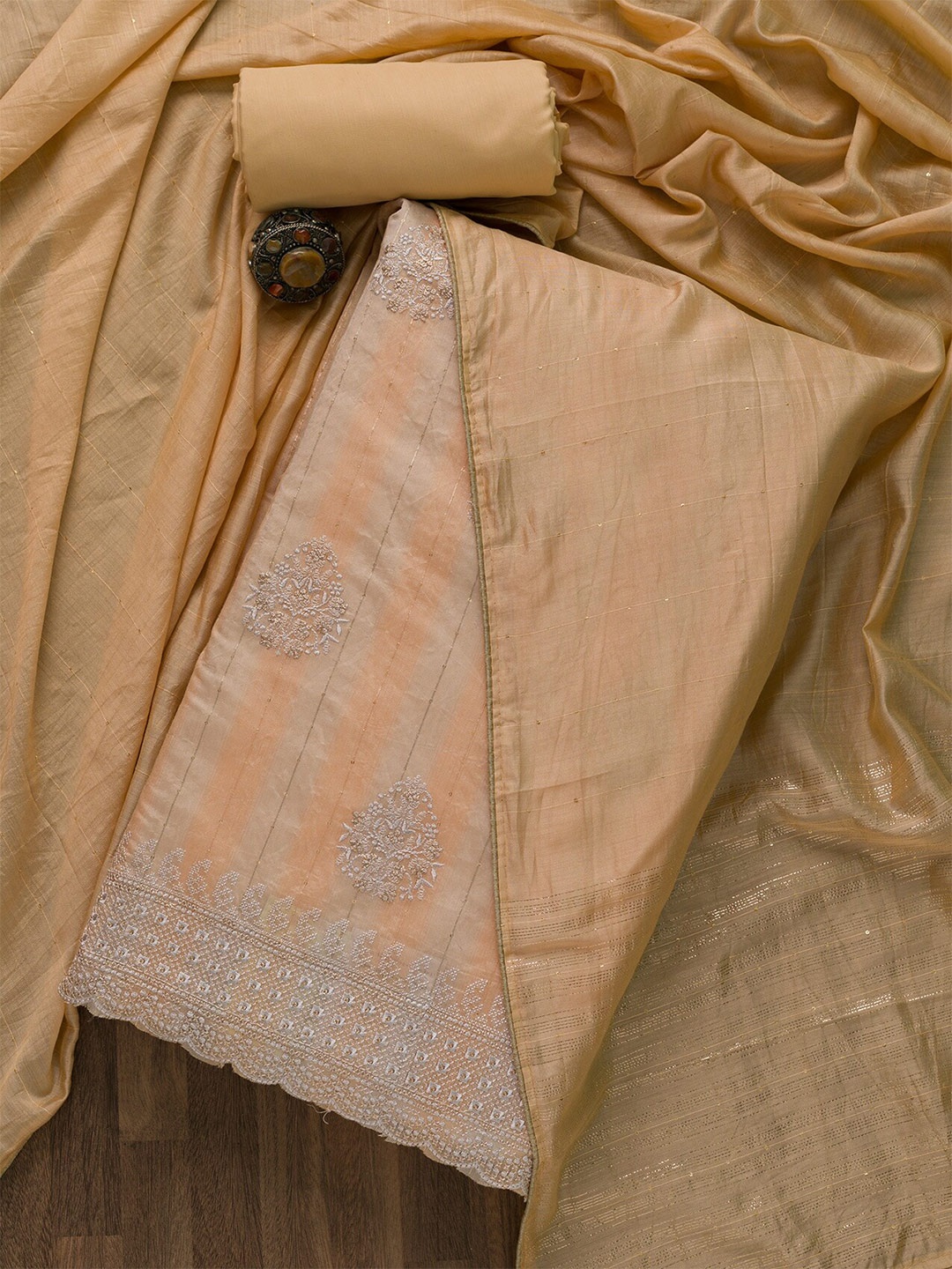 

Koskii Yellow & Silver-Toned Embroidered Unstitched Dress Material