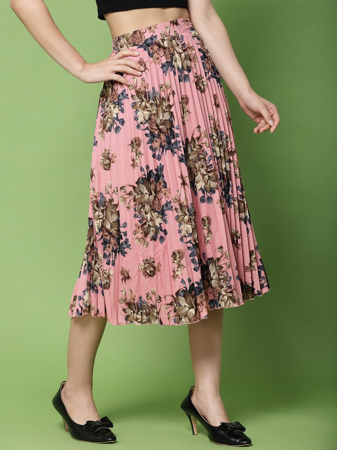 

KASSUALLY Women Pink Printed Pleated Midi Skirt